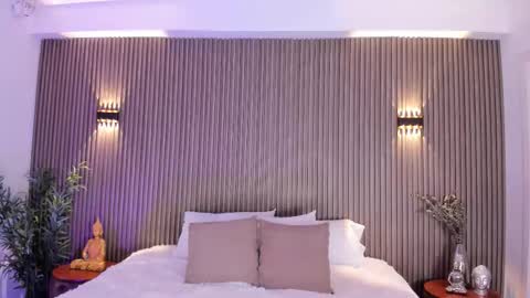 Snapshot of alicehanz_ chatting on October 15, 4:15 am Alice online show from October 15, 4:15 am