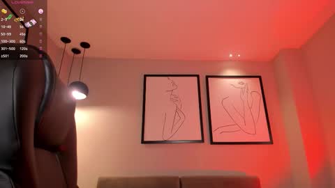 Snapshot of aliceharperx chatting on October 29, 10:23 pm Alice online show from October 29, 10:23 pm