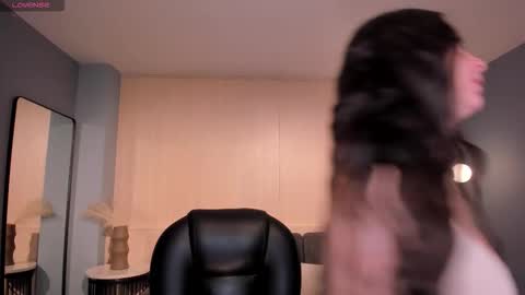 Alice online show from March 1, 3:45 pm