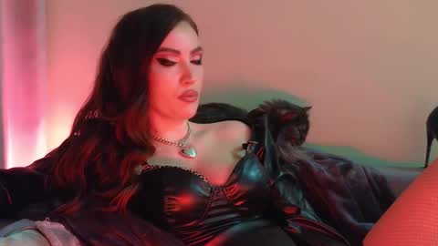 alicejameson online show from February 25, 9:35 pm