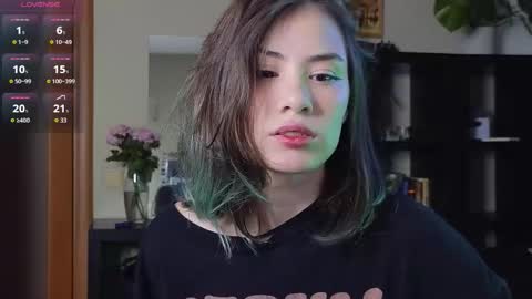 Alice  vacation  online show from September 16, 11:40 am