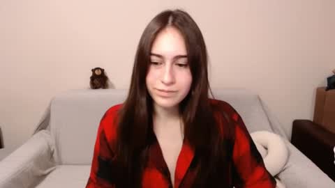 Snapshot of alicekollt chatting on March 1, 4:54 pm alicekollt online show from March 1, 4:54 pm