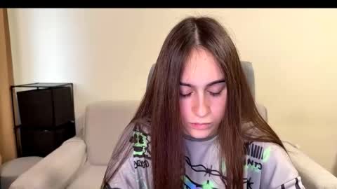 alicekollt online show from December 5, 12:06 pm