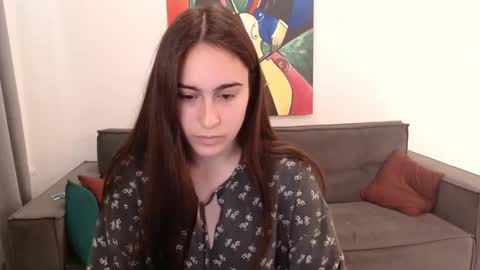 Snapshot of alicekollt chatting on December 17, 4:53 pm alicekollt online show from December 17, 4:53 pm