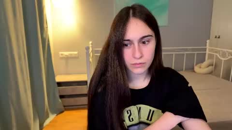alicekollt online show from June 24, 8:52 pm