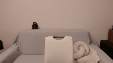 Snapshot of alicekollt chatting on March 3, 4:21 pm alicekollt online show from March 3, 4:21 pm