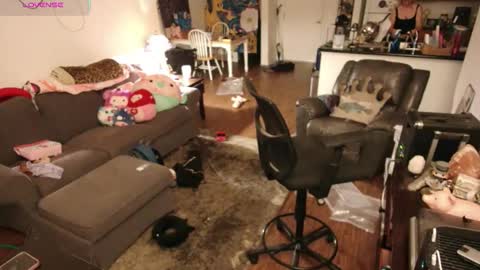 Alice Liddell online show from April 8, 3:52 am