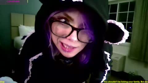 Alice Liddell online show from April 11, 5:02 am