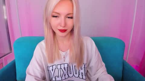 alicemonro online show from November 5, 1:33 am