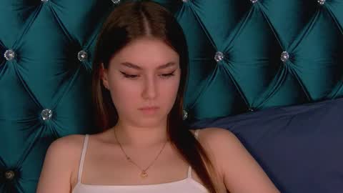 alicemoreno online show from September 12, 7:21 pm