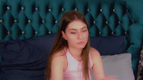 alicemoreno online show from September 11, 6:19 pm