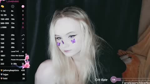 Snapshot of alicenya chatting on December 11, 4:18 am Alice online show from December 11, 4:18 am