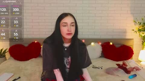 Alice online show from February 4, 9:31 pm