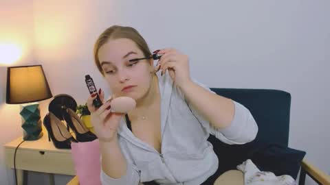 alicesensitive online show from November 28, 1:14 pm