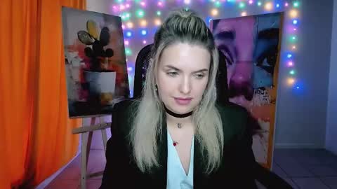 alicesmite online show from May 29, 11:41 am