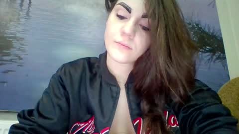 AliceTailorrr online show from May 6, 5:33 am