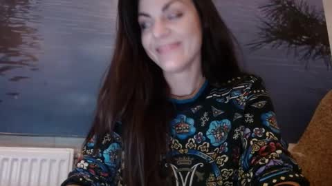 AliceTailorrr online show from February 5, 11:50 pm