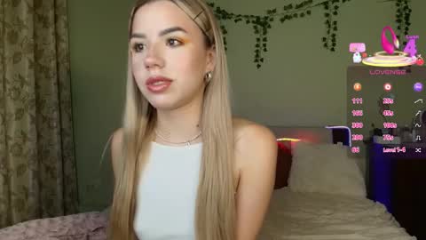 Snapshot of alicetenshi chatting on September 29, 9:20 pm Sweet Alice online show from September 29, 9:20 pm