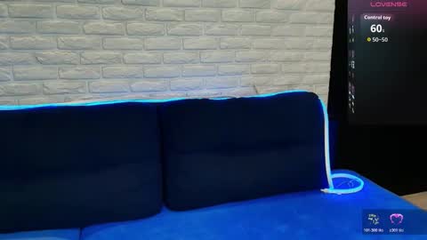 Snapshot of alicetenshi chatting on October 22, 8:03 pm Sweet Alice online show from October 22, 8:03 pm