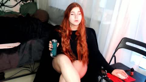 Snapshot of alicewinchesterr chatting on December 23, 9:05 am Alice online show from December 23, 9:05 am