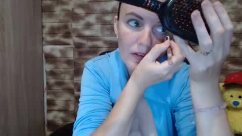 Alicexbaby online show from September 23, 11:41 am