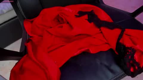 Alicia online show from October 16, 10:56 pm