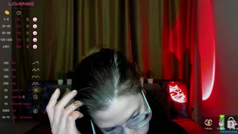 Alicia online show from October 21, 5:28 pm