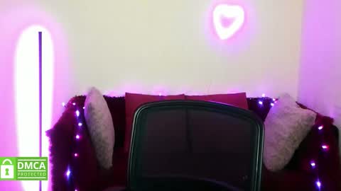 Alicia online show from December 14, 6:41 am