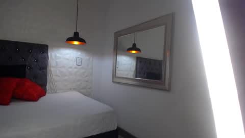 Snapshot of alicia_wonder_dl chatting on February 28, 11:58 am Ali online show from February 28, 11:58 am