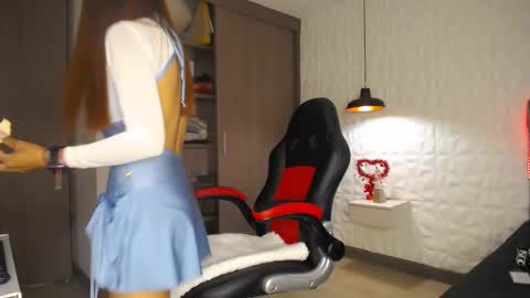 Snapshot of alicia_wonder_dl chatting on January 16, 12:20 pm Ali online show from January 16, 12:20 pm