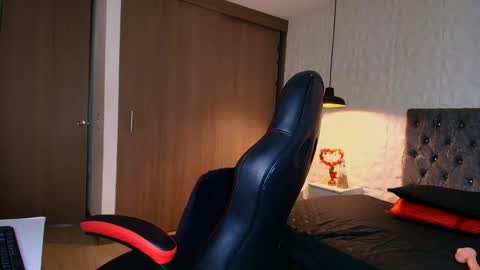 Ali online show from November 16, 4:07 pm