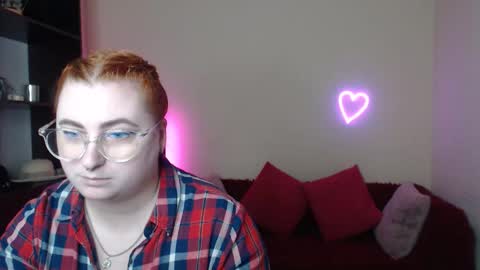 Alicia online show from November 10, 12:22 pm