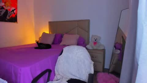 aliciabiden online show from March 21, 3:44 am