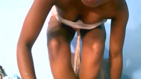 alicianah online show from January 5, 5:27 pm