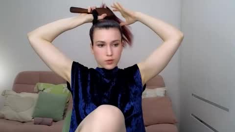 alicianoveli online show from October 20, 2:42 pm