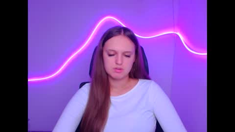 Alicie online show from September 19, 11:31 am