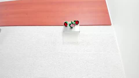 im tutti online show from February 5, 7:11 am