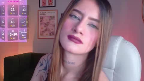 Alicia  online show from October 20, 8:12 pm