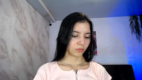Snapshot of aliice_greco chatting on March 11, 1:37 am Alice online show from March 11, 1:37 am