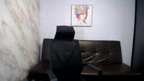 Snapshot of aliice_greco chatting on March 7, 4:00 pm Alice online show from March 7, 4:00 pm