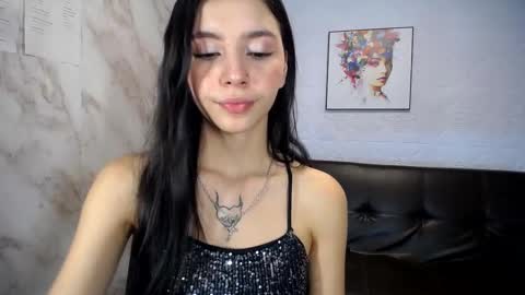 Snapshot of aliice_greco chatting on March 5, 2:34 pm Alice online show from March 5, 2:34 pm