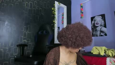 alika online show from February 6, 1:54 pm