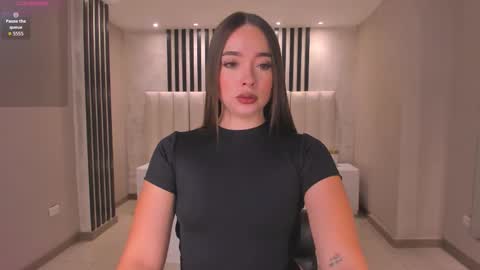 Snapshot of alinakravitz_ chatting on September 13, 12:24 pm alinakravitz_ online show from September 13, 12:24 pm