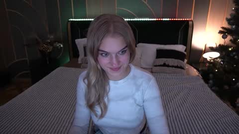 Alina online show from December 16, 9:09 pm