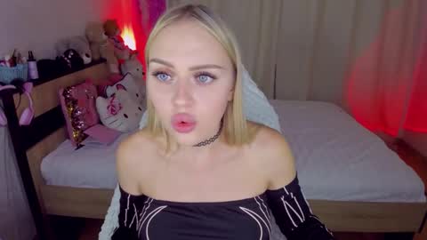 alinaocean online show from October 8, 9:08 pm