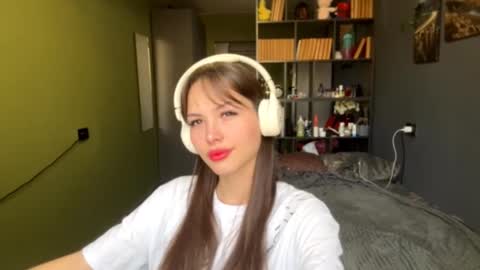 Alice online show from October 15, 7:22 am