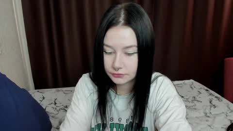 Aline Greeeen online show from December 18, 4:31 am