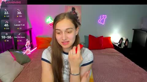 Snapshot of alisa__kelly chatting on October 5, 1:32 am alisa__kelly online show from October 5, 1:32 am