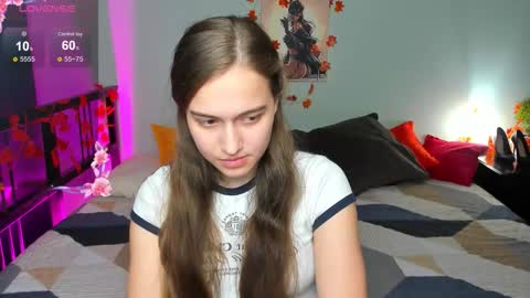 Snapshot of alisa__kelly chatting on October 29, 2:05 am alisa__kelly online show from October 29, 2:05 am