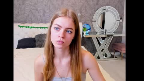 alisa_glamur online show from January 25, 1:25 pm